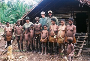 Papua-Kombai-kmen stromových lidí